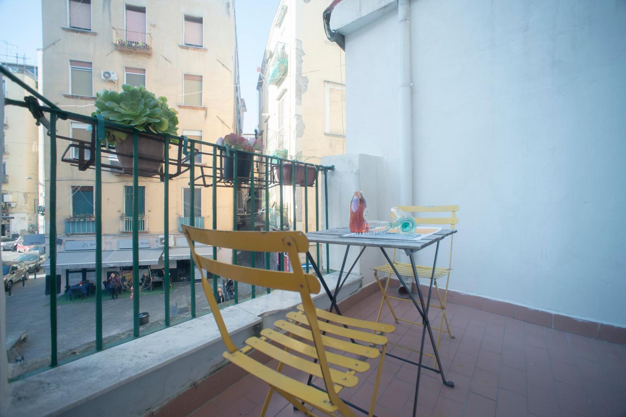 Appartamento In Piazza Naples Exterior photo